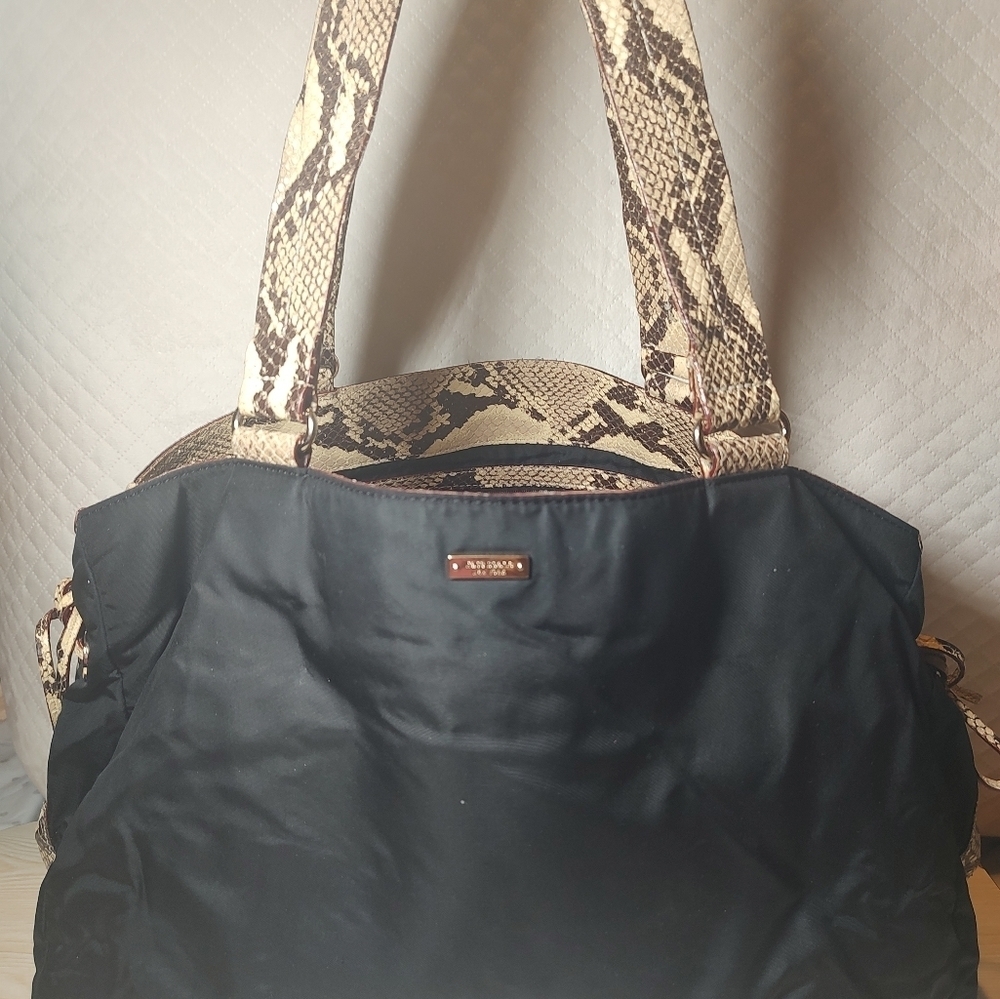 Kate  Spade Nylon w/snakeskin trim shoulder Bag - GUC - Picture 4 of 13